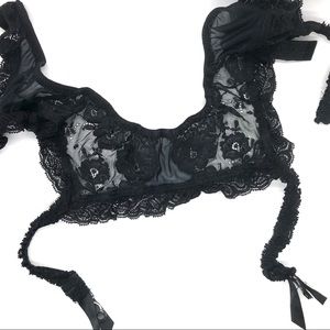 NWOT Black Lace Garter Belt